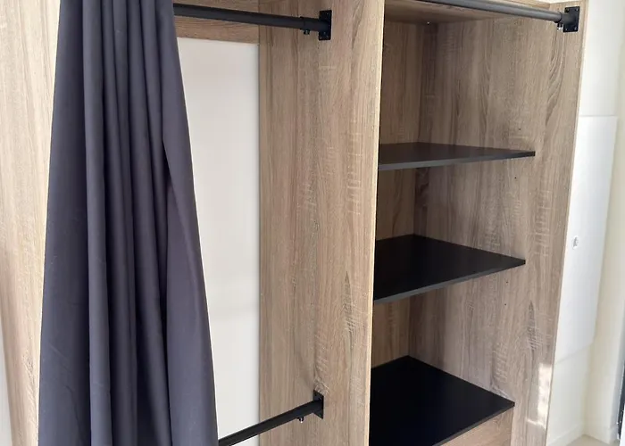 Neuf Avec Jardin Climatisation Smart Tv, *